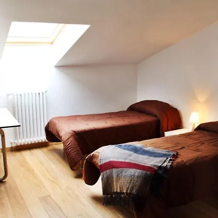Апартаменты Realkasa Lovin House *
